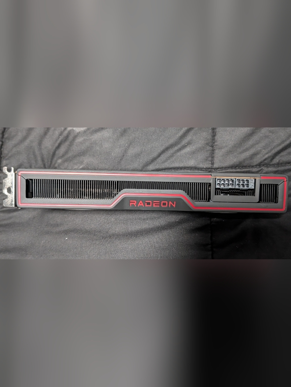 AMD Radeon 6700xt 12GB - Picture 4 of 6